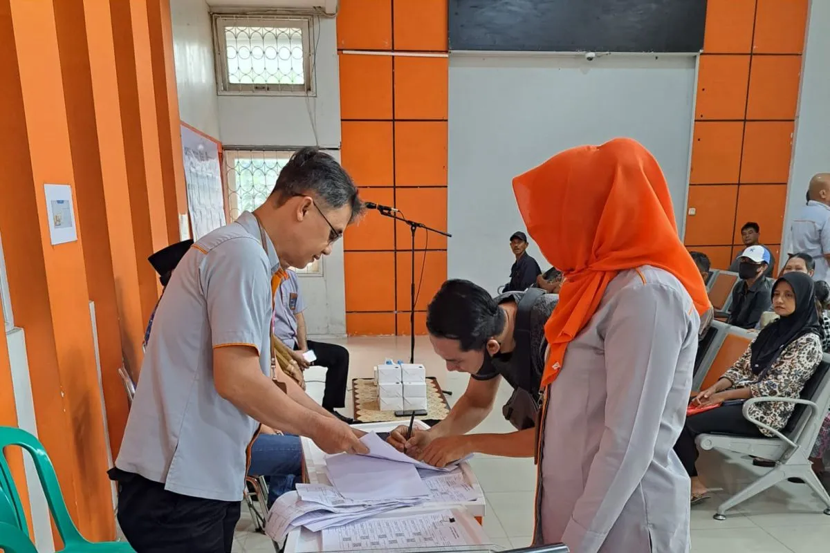 Kalbar salurkan 9.764 paket bantuan pengendalian kerawanan pangan